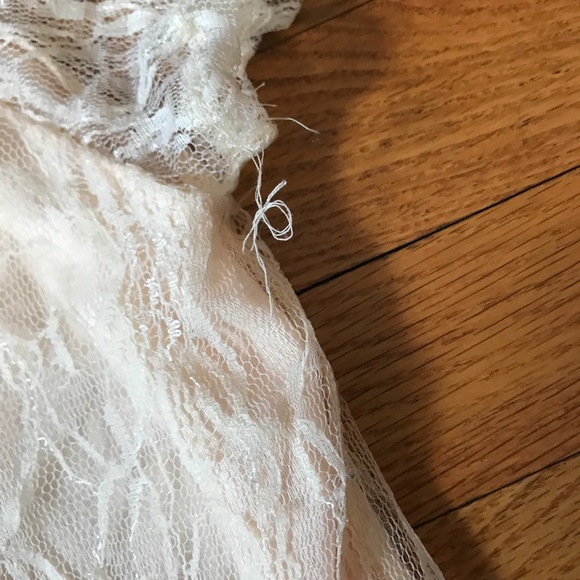 Gorgeous Ivory Lace Blouse - Picture 4 of 4